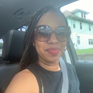 Meet your Posher, Kyona